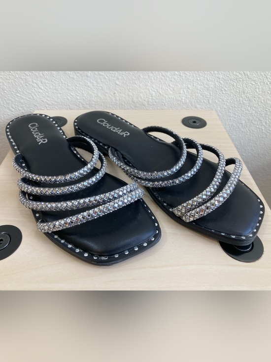CloudAiR Shoes - CloudAiR Black Rhinestone Flat Sandals Size 6.5 Strappy